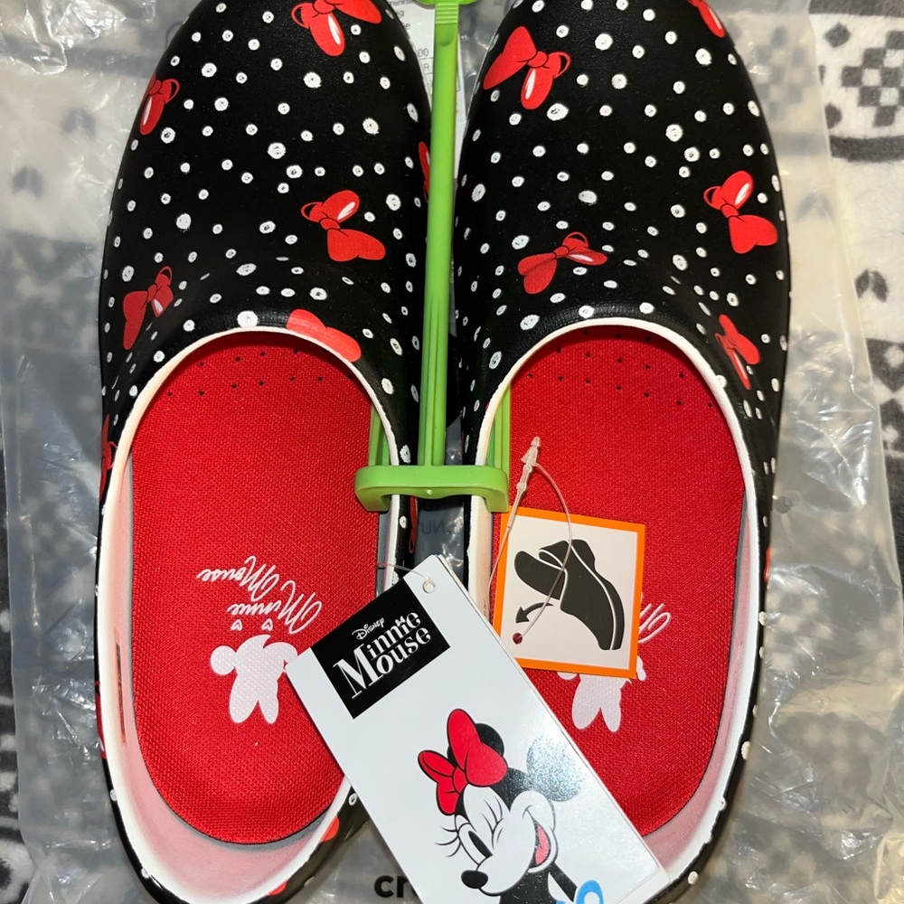 CROCS Minnie Mouse Red Black White Clogs